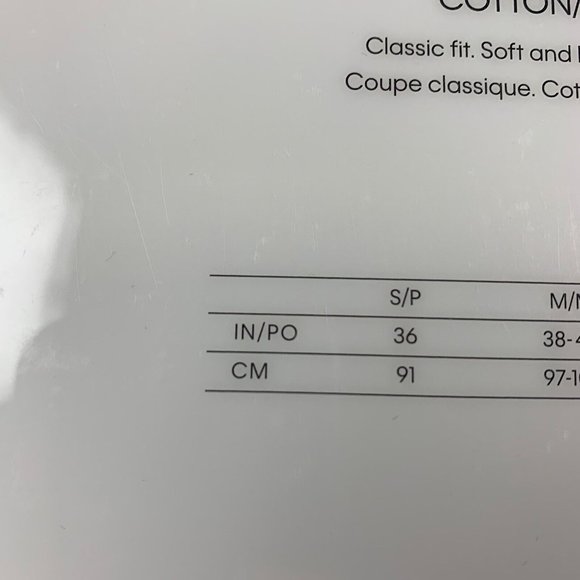 Calvin Klein Men's 3 Pack Classic Fit‎ White V-Neck Cotton T-Shirt S/P NIB 6299 - Picture 5 of 8